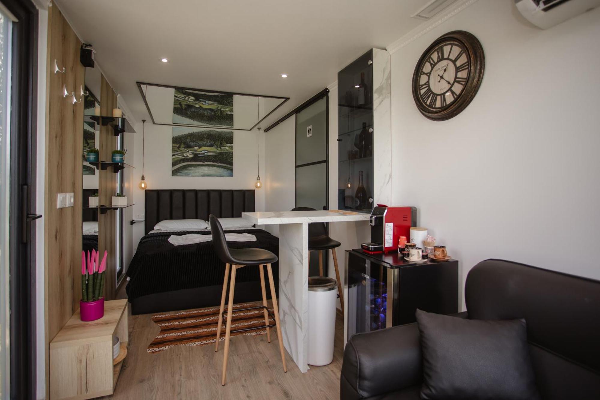 446 Tiny House Shiroke Villa Eksteriør billede