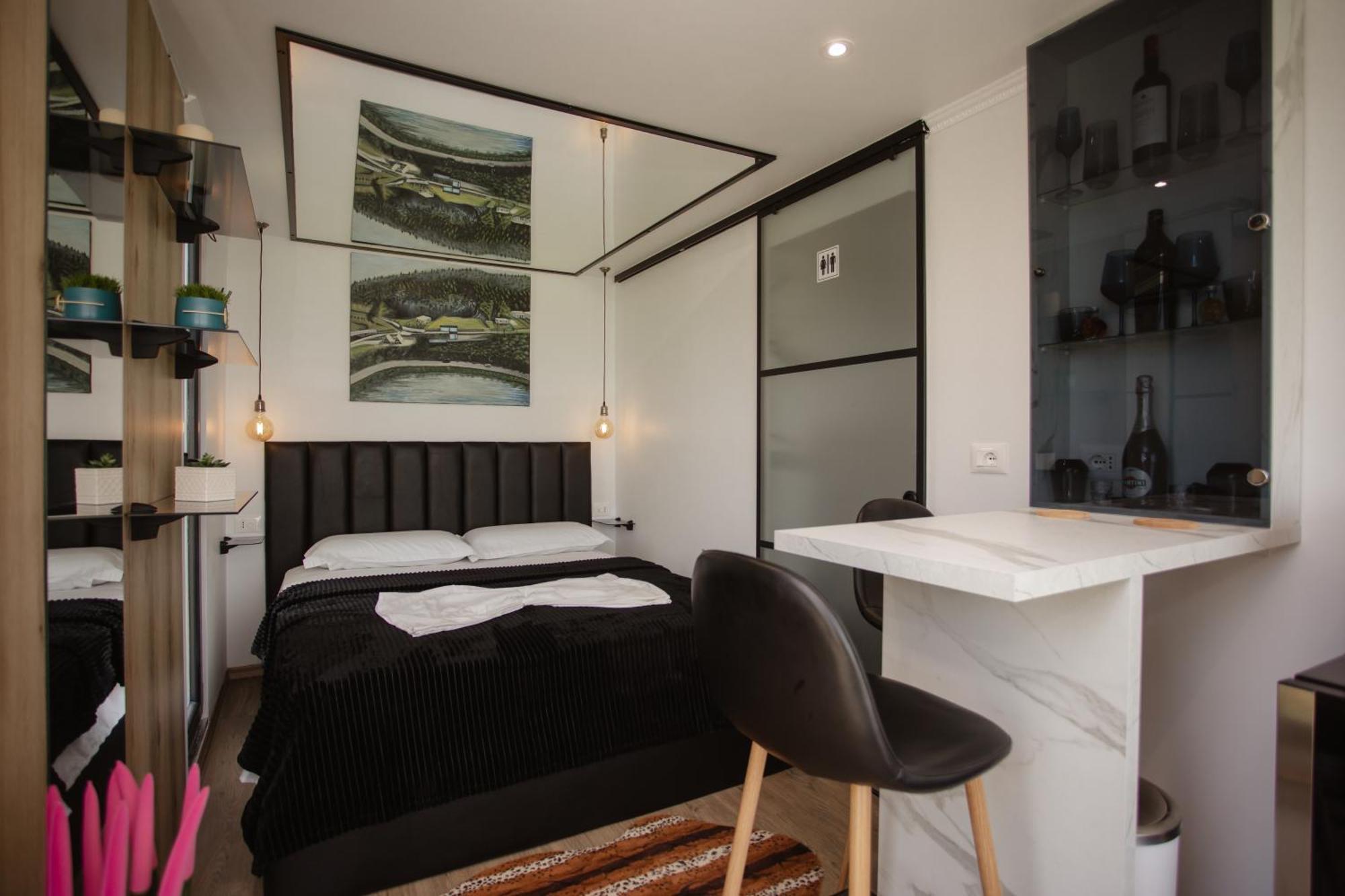 446 Tiny House Shiroke Villa Eksteriør billede